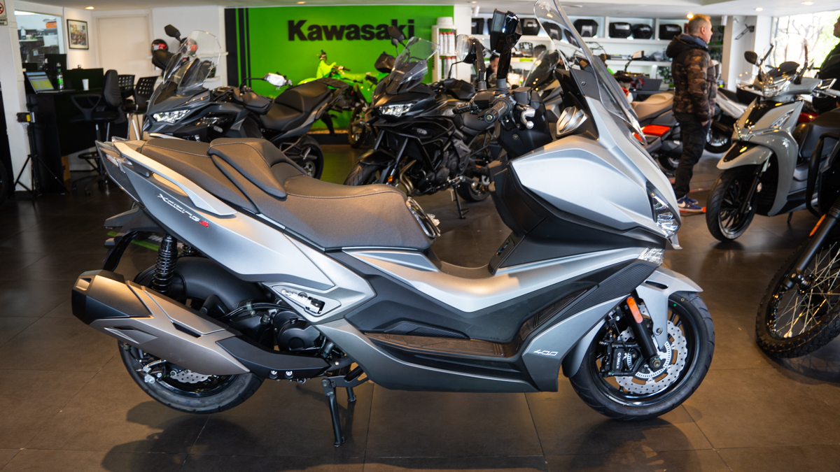 kymco_xciting_400_2024_id3280_1.jpg