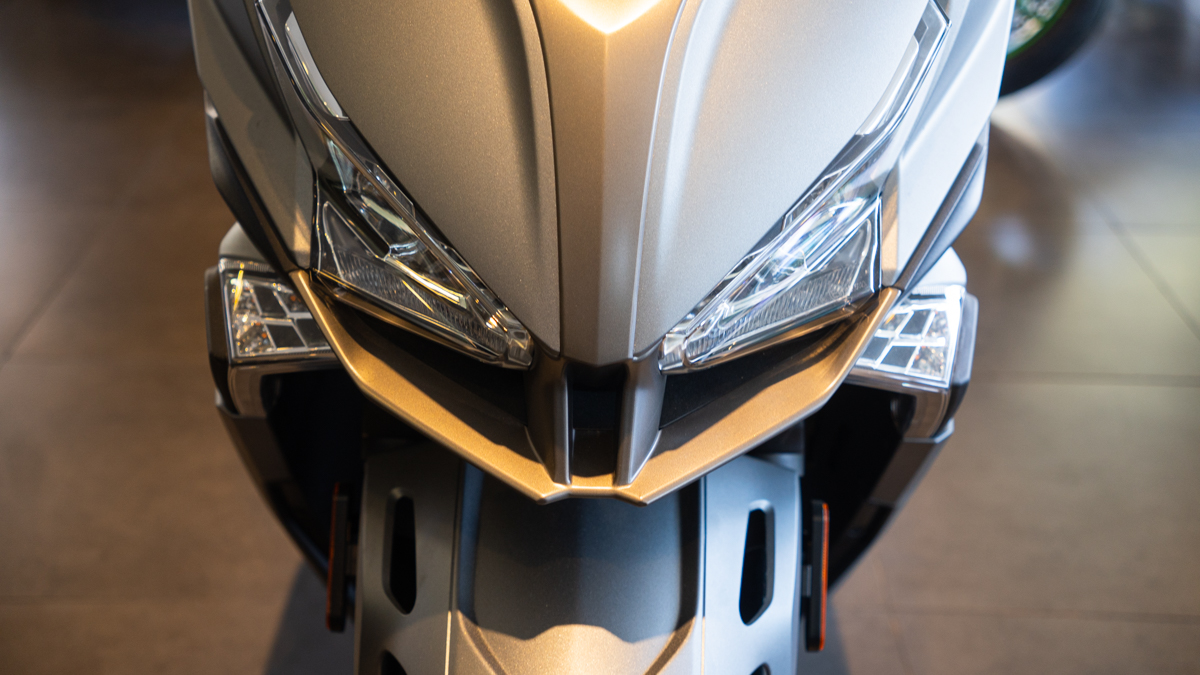 kymco_xciting_400_2024_id3280_16.jpg