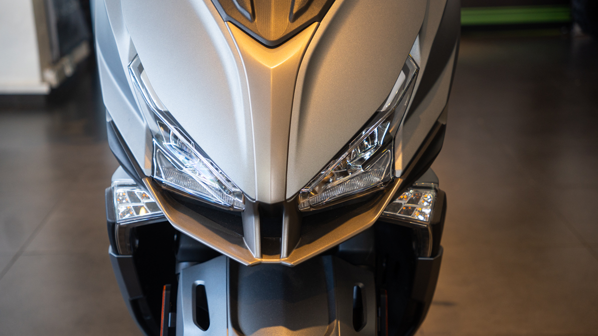 kymco_xciting_400_2024_id3280_17.jpg