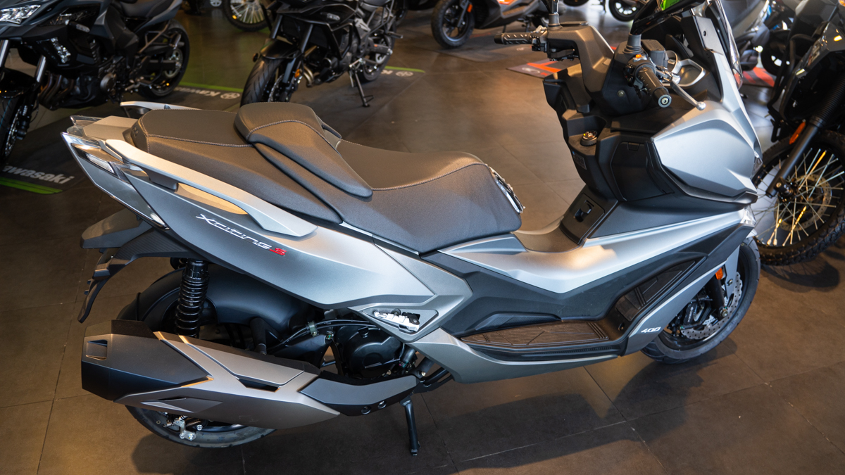 kymco_xciting_400_2024_id3280_2.jpg