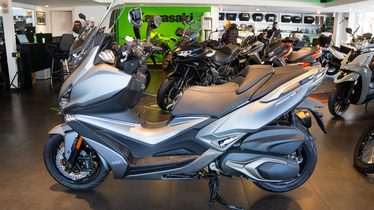 kymco_xciting_400_2024_id3280_25.jpg