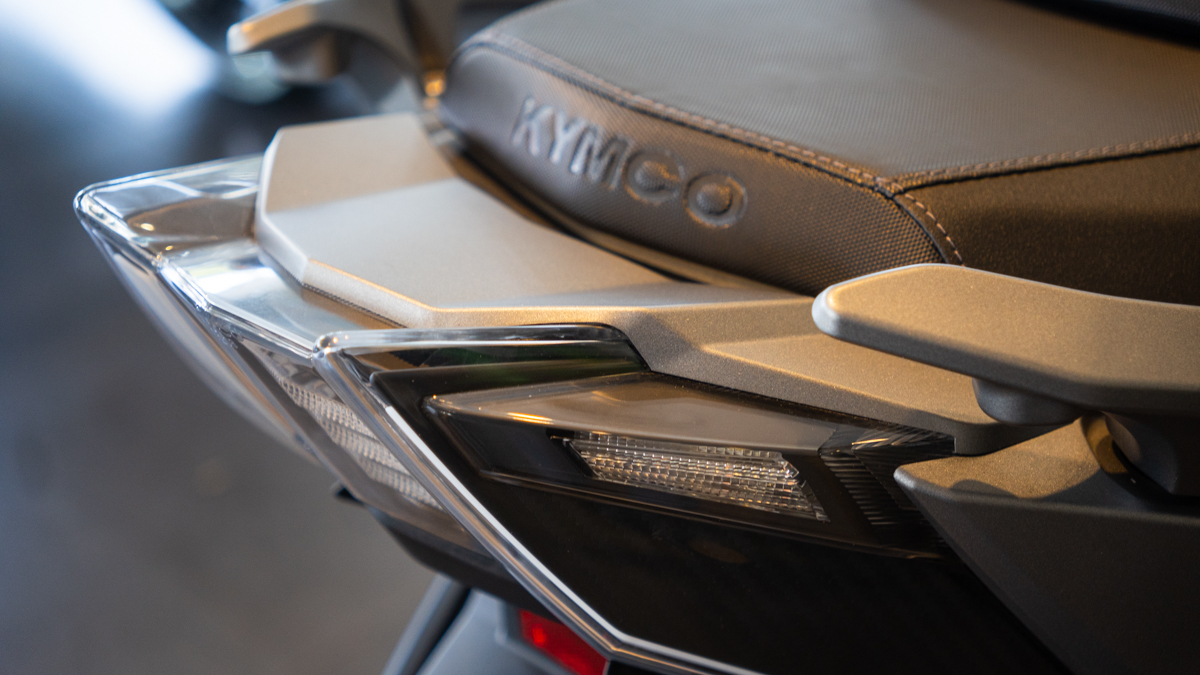 kymco_xciting_400_2024_id3280_7.jpg
